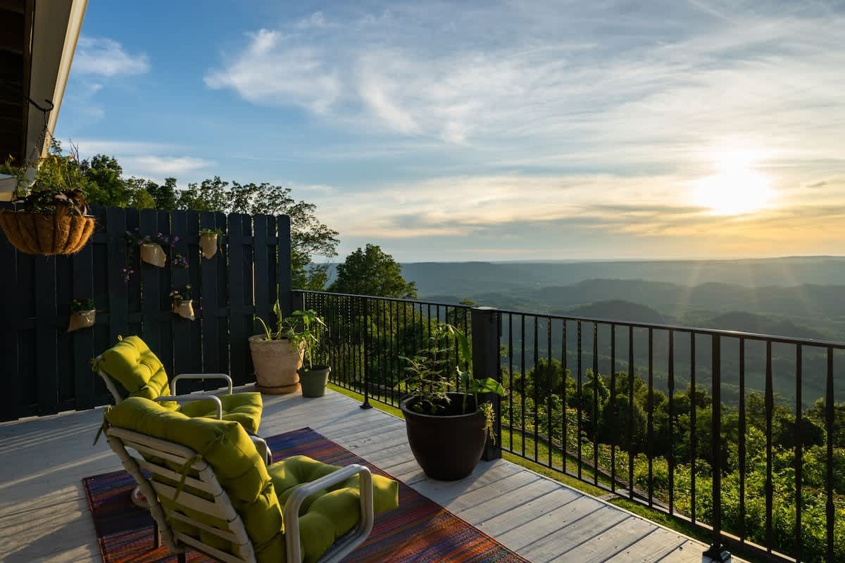 Deck on the brow of Lookout Mountain at sunset